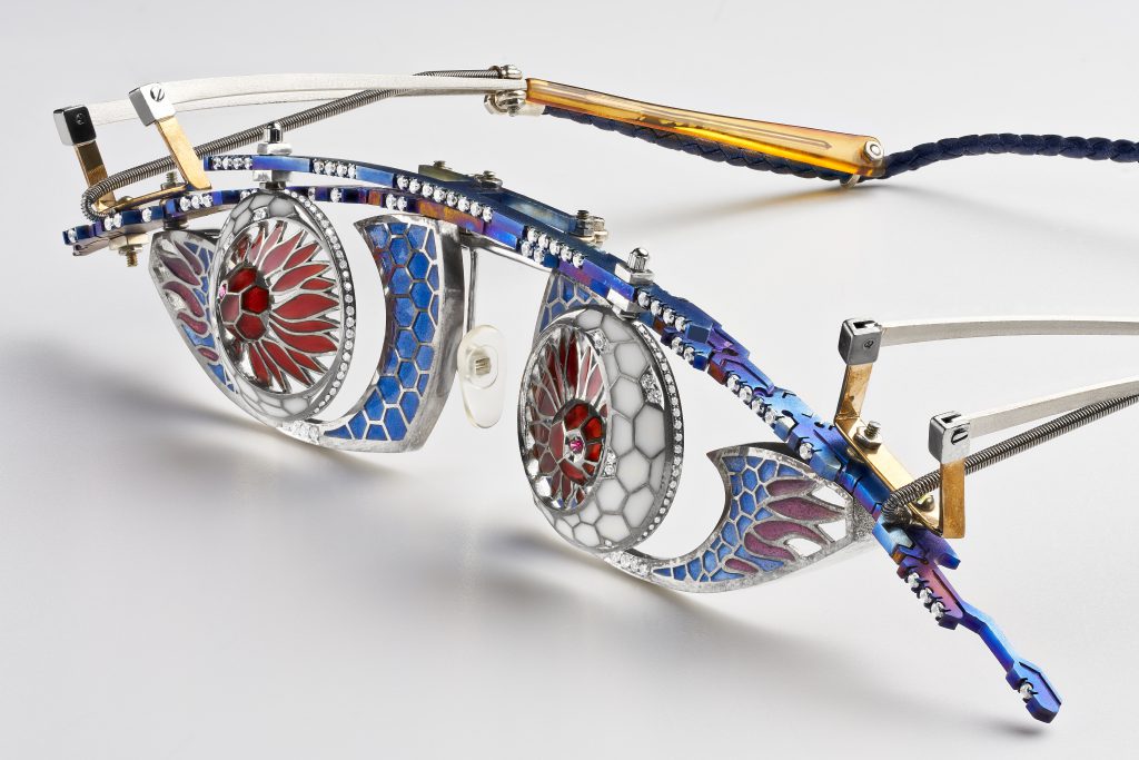 Denis Sozin, occhiali-collana, argento, titanio, smalto, Swarovsky, 2015
