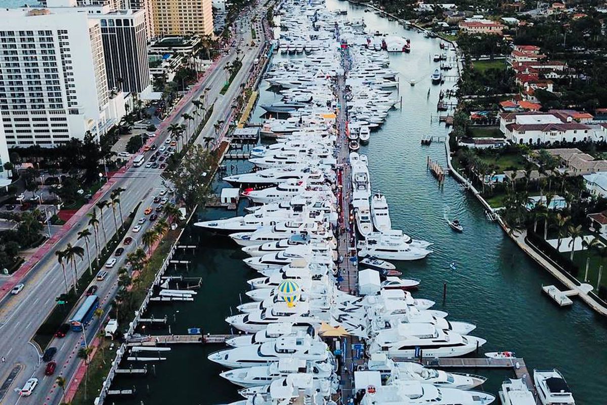 miami yacht show