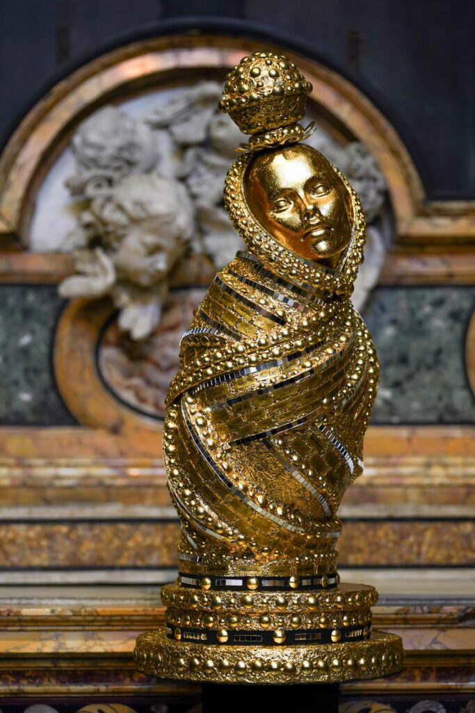 Mother: the Madonna by Maestro Giuseppe Fata 